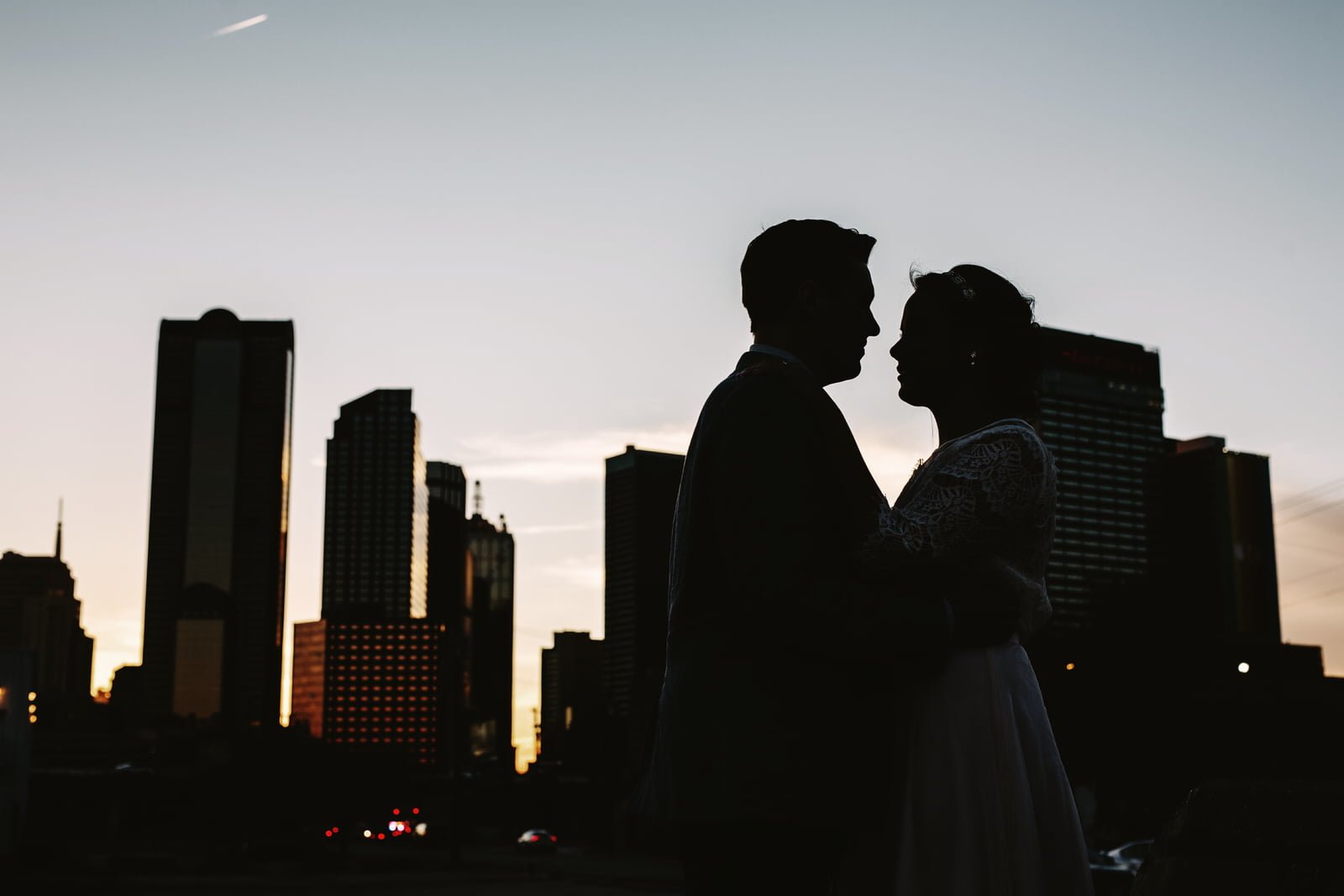 engagement session in deep ellum dallas