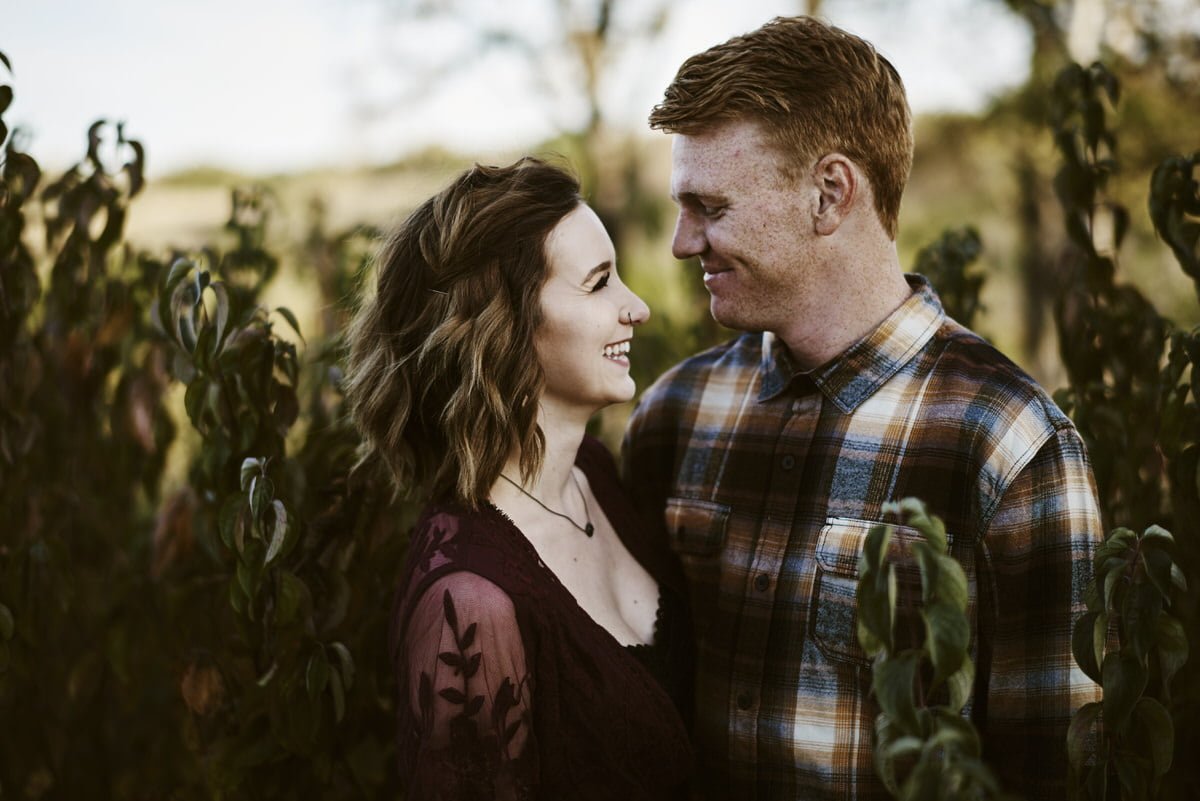 nature engagement session in fort worth