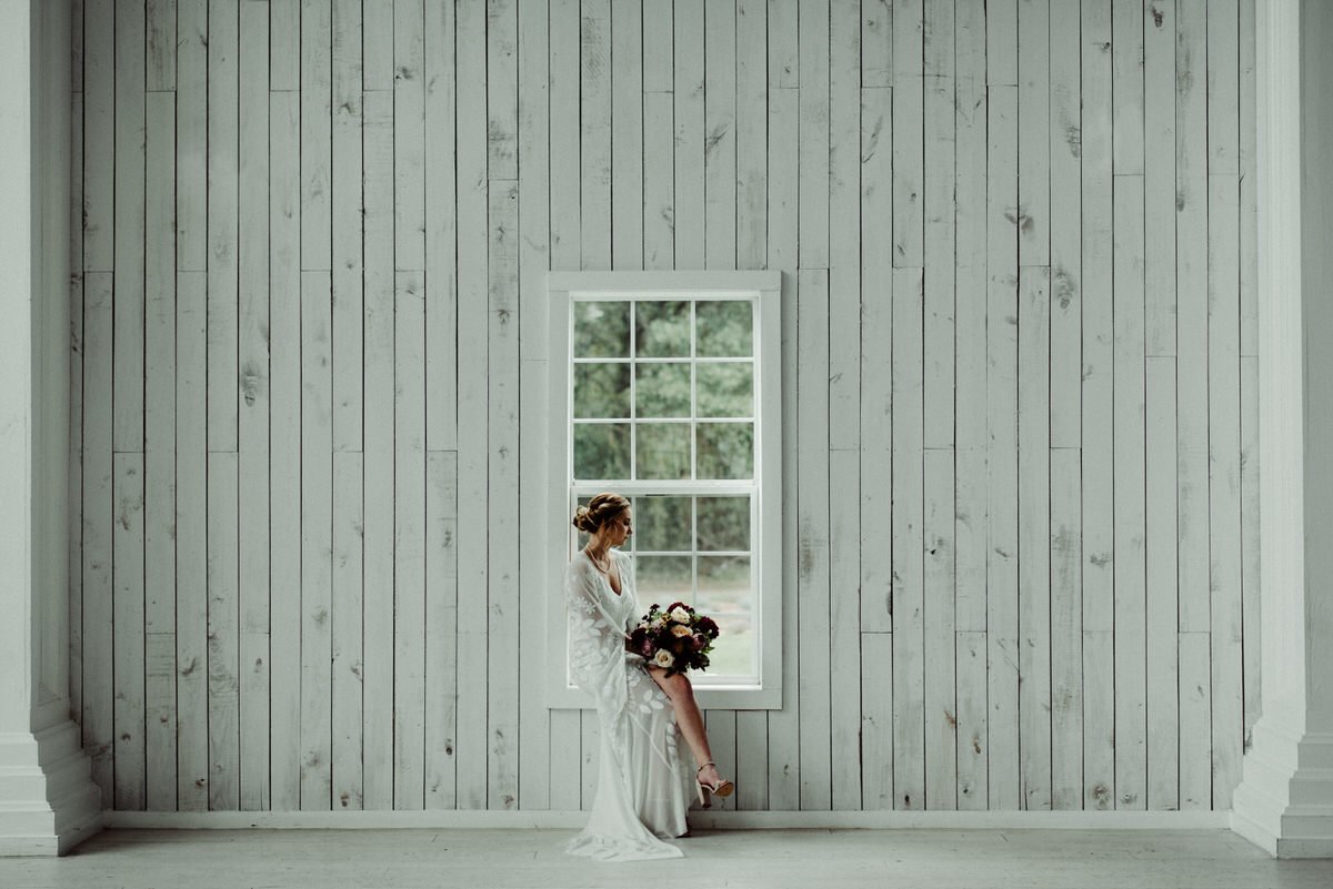bridal session at the white sparrow barn