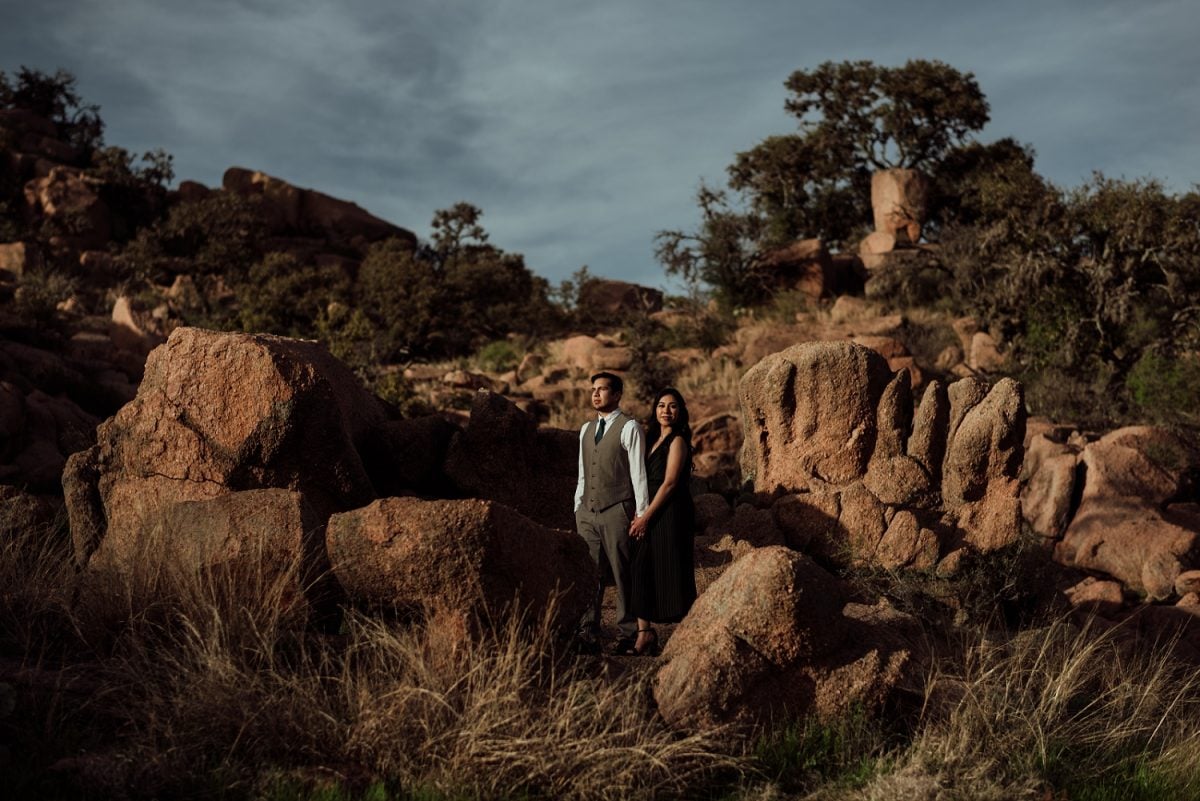 enchanted rock engagement session