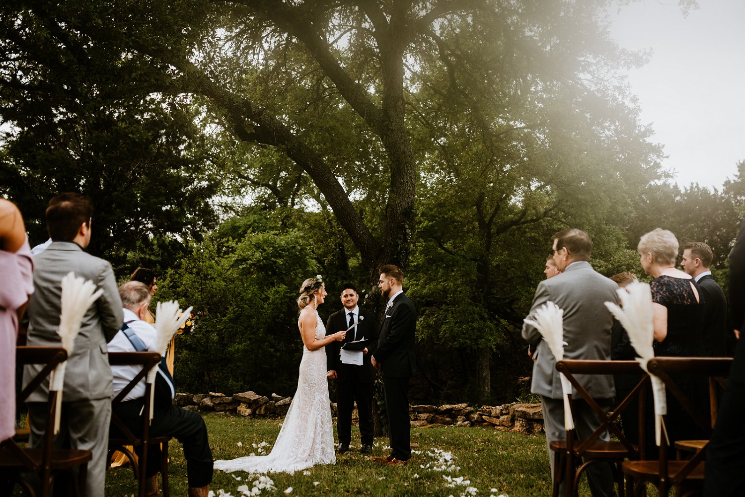 intimate backyard spring wedding in driftwood